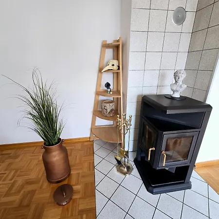 Grosse Dachgeschosswohnung In Loehne-bad Oeynhausen *