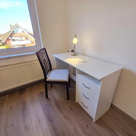 Lejlighed Grosse Dachgeschosswohnung In Loehne-bad Oeynhausen *