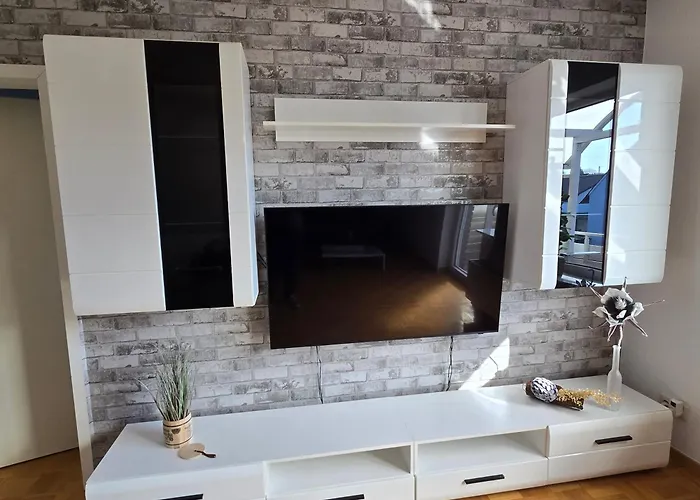 Große Dachgeschosswohnung In Löhne-bad Oeynhausen Lohne (North Rhine-Westphalia)