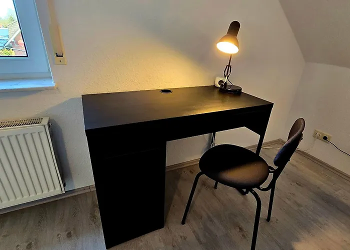 Grosse Dachgeschosswohnung In Loehne-bad Oeynhausen * Lohne (North Rhine-Westphalia)