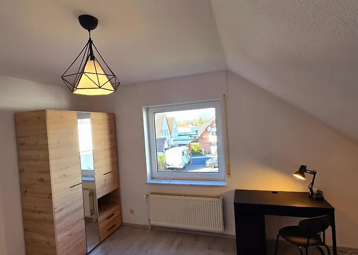 Apartment Große Dachgeschosswohnung In Löhne-bad Oeynhausen Lohne (North Rhine-Westphalia)